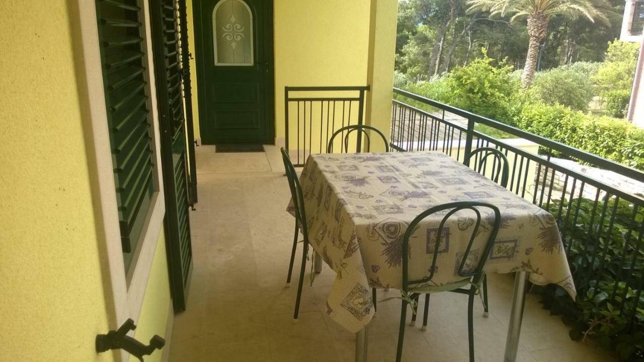 Apartments Marcic Μπολ Εξωτερικό φωτογραφία